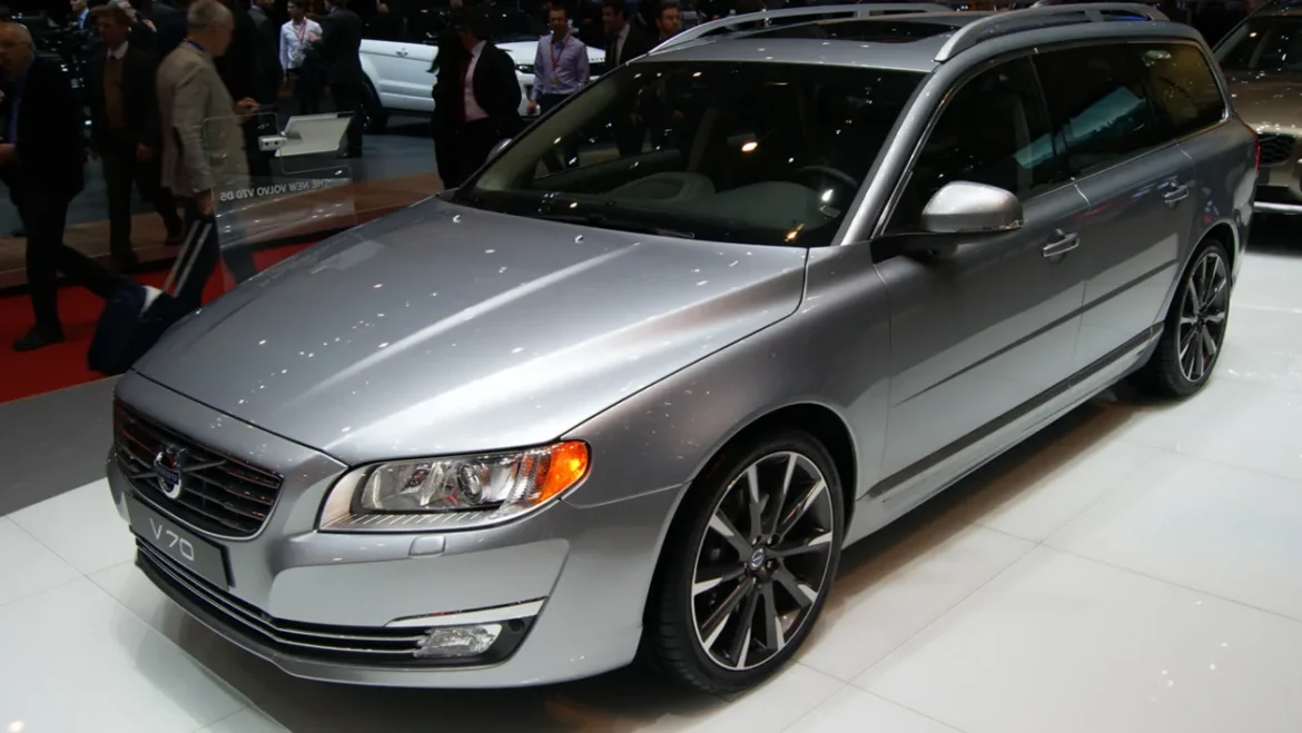 Volvo V70 — характеристики, двигуни, модифікації без прикрас